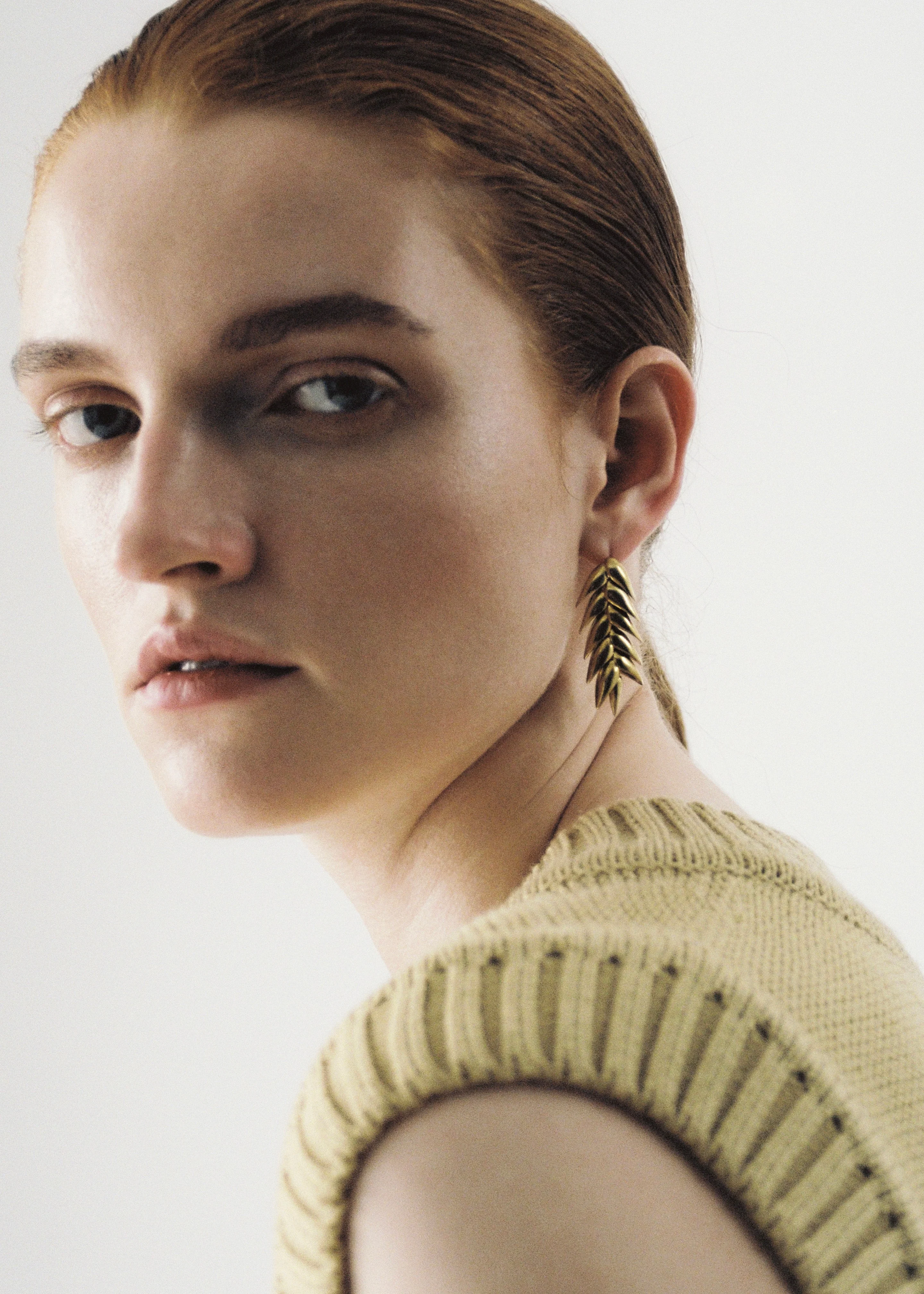 Bevza Spikelet Short Earrings - Gold - Image 3