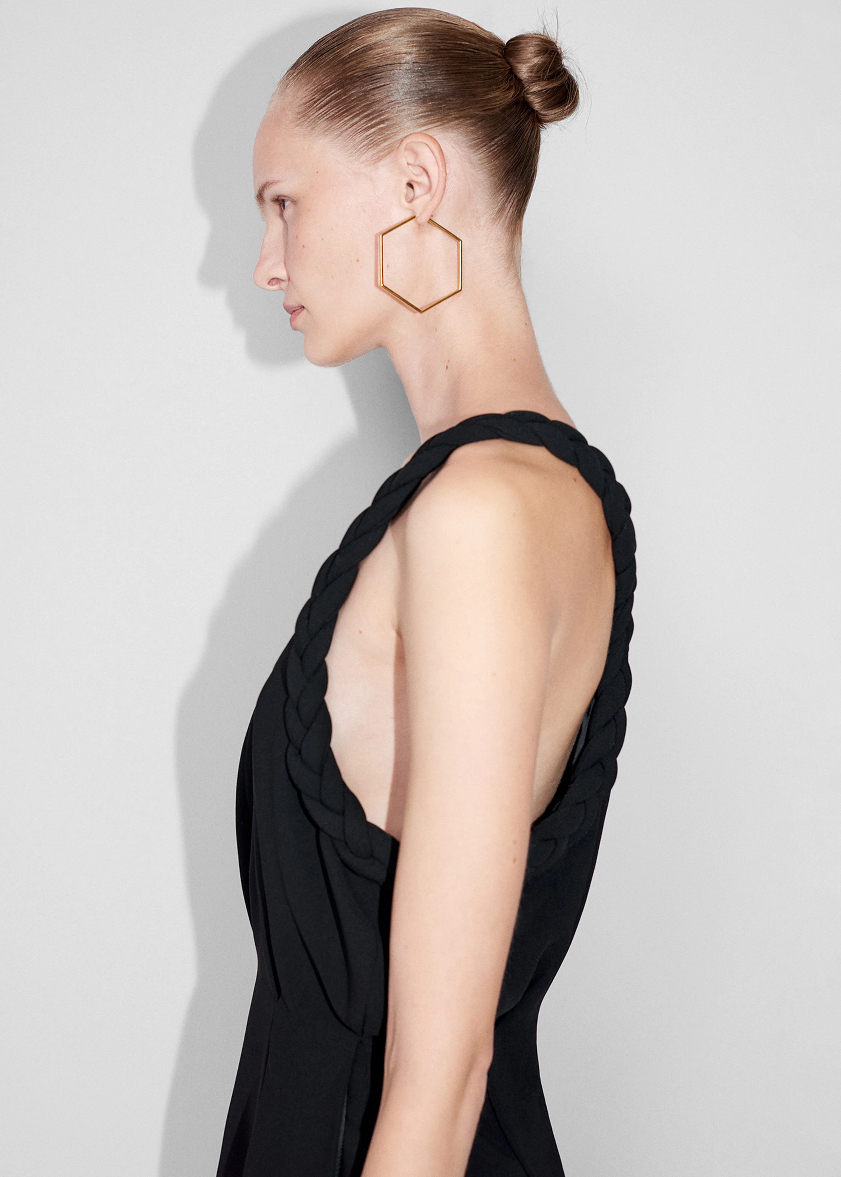 Bevza Thin Honeycomb Hoops - Gold