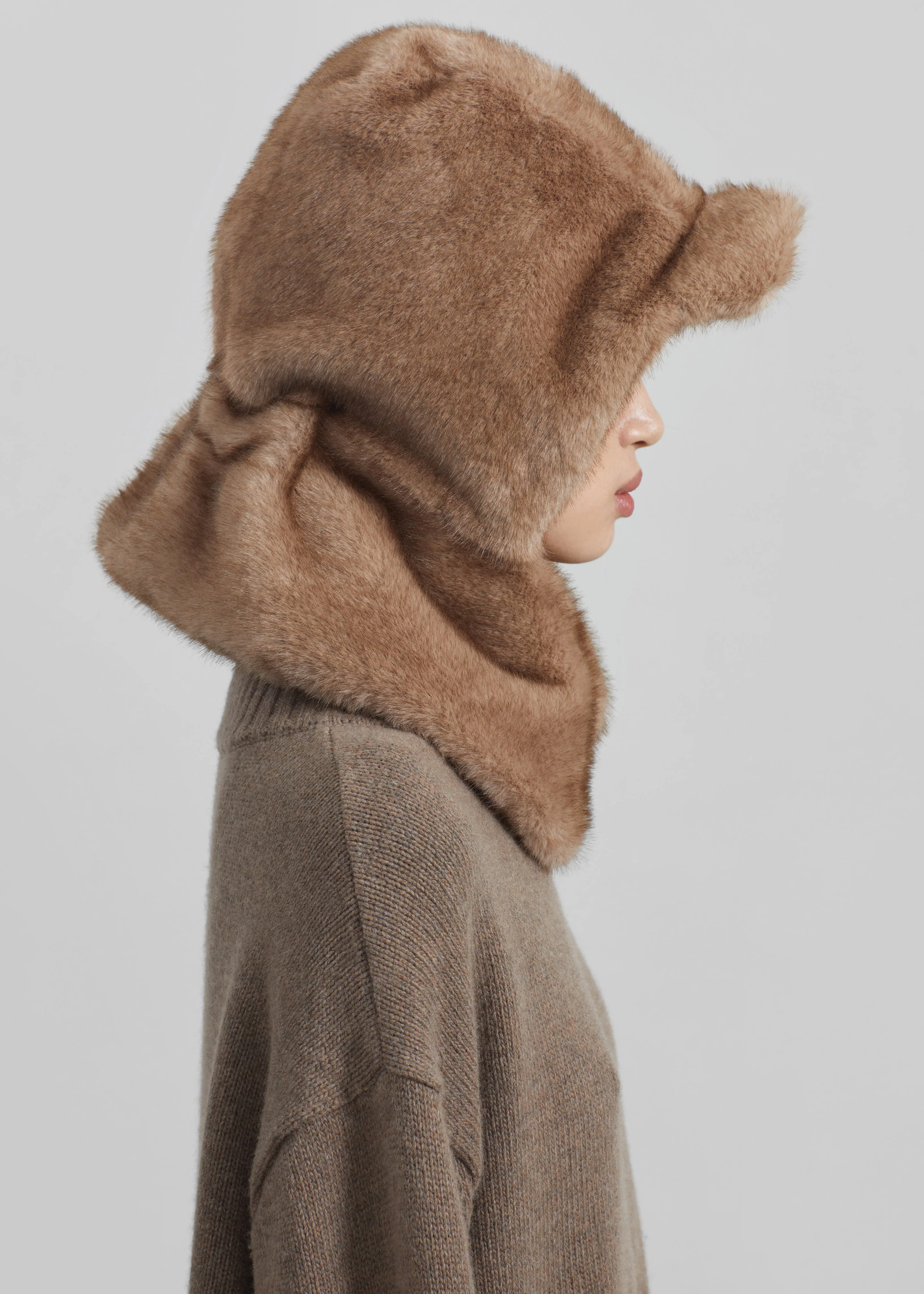 Kallio Faux Fur Hood - Light Brown - Image 2