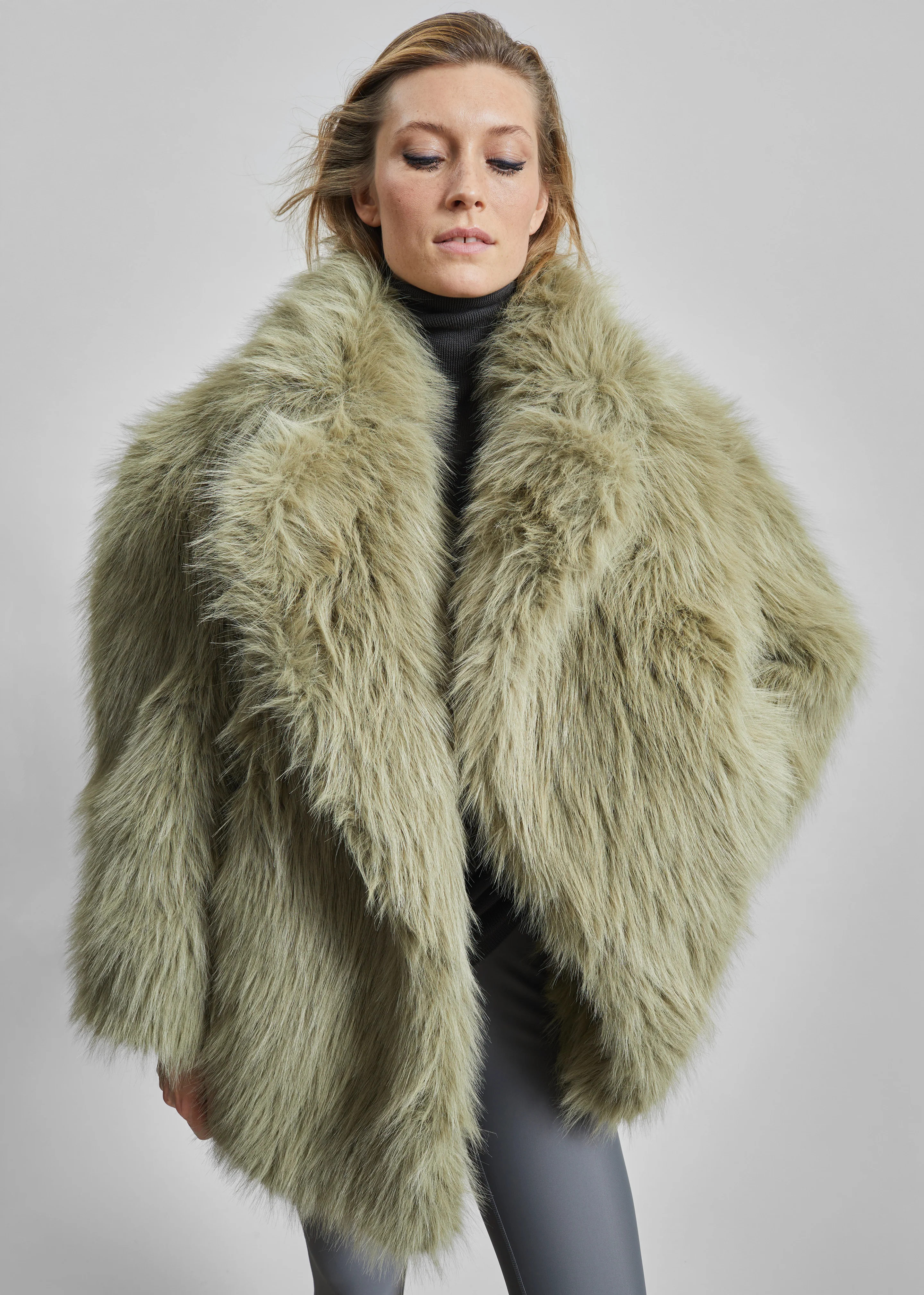Liza Short Faux Fur Coat - Sage