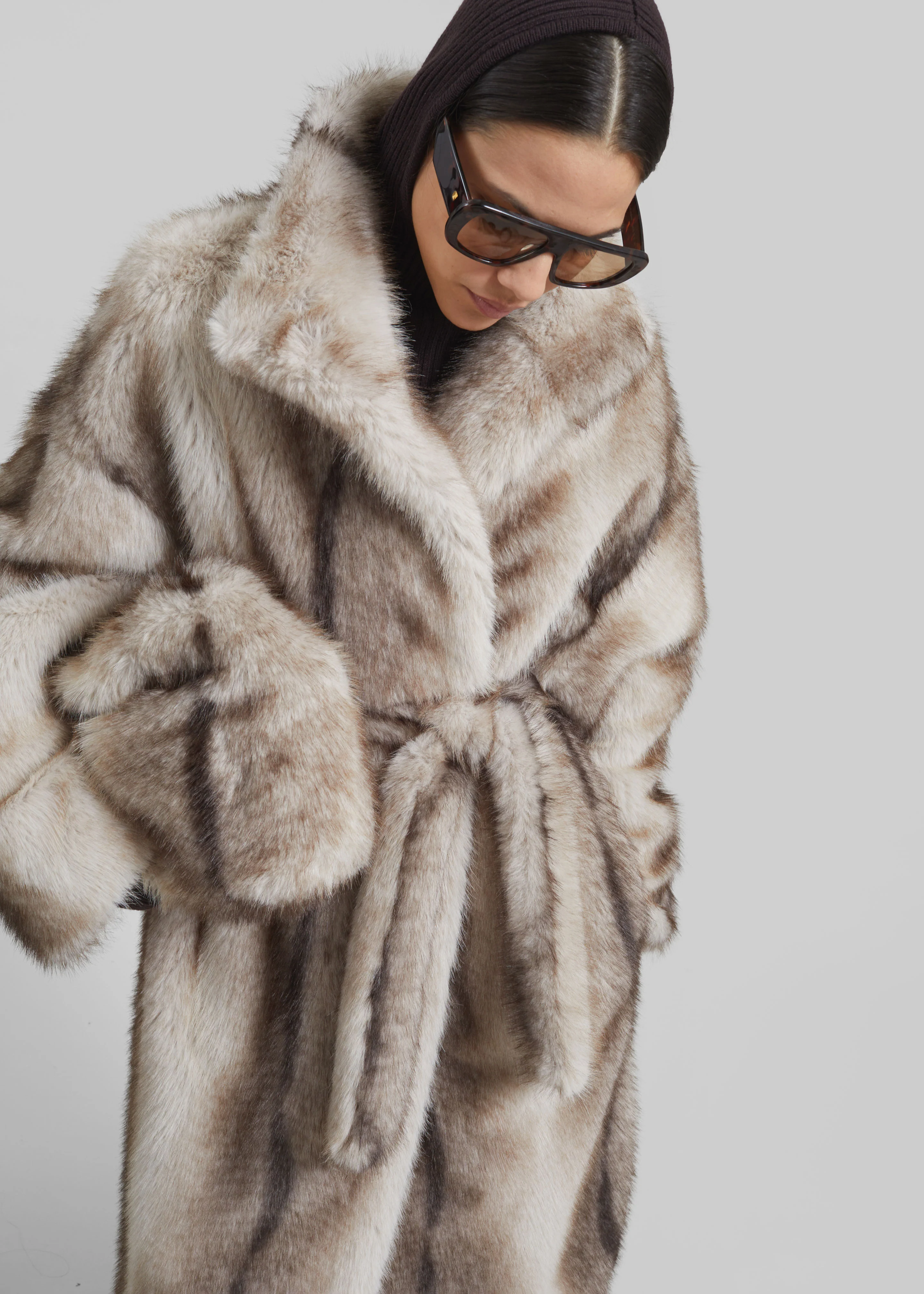 Morgan Faux Fur Small Pouch - Grey - Image 2