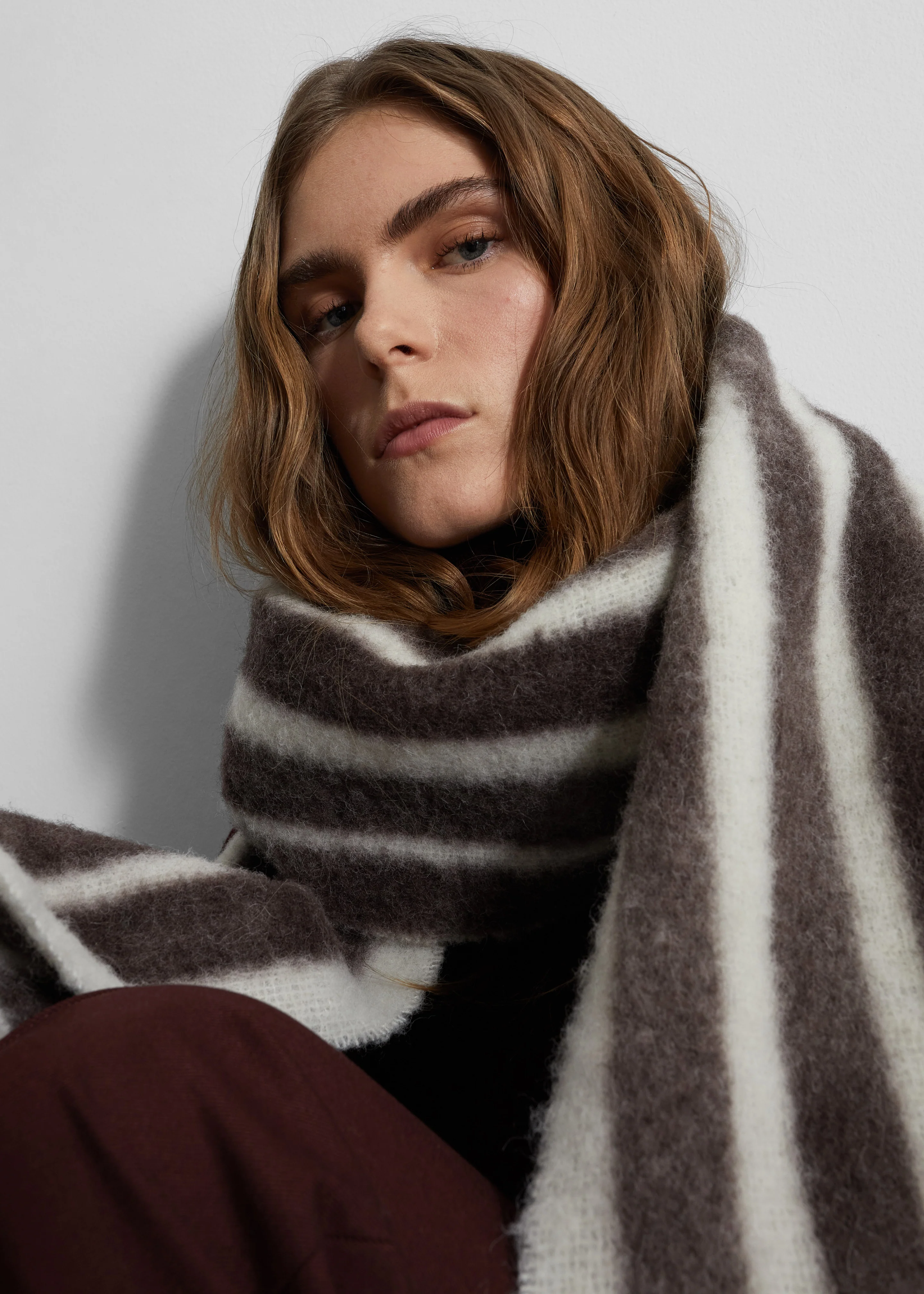 Olari Alpaca Blend Scarf - Brown/White Stripe - Image 2