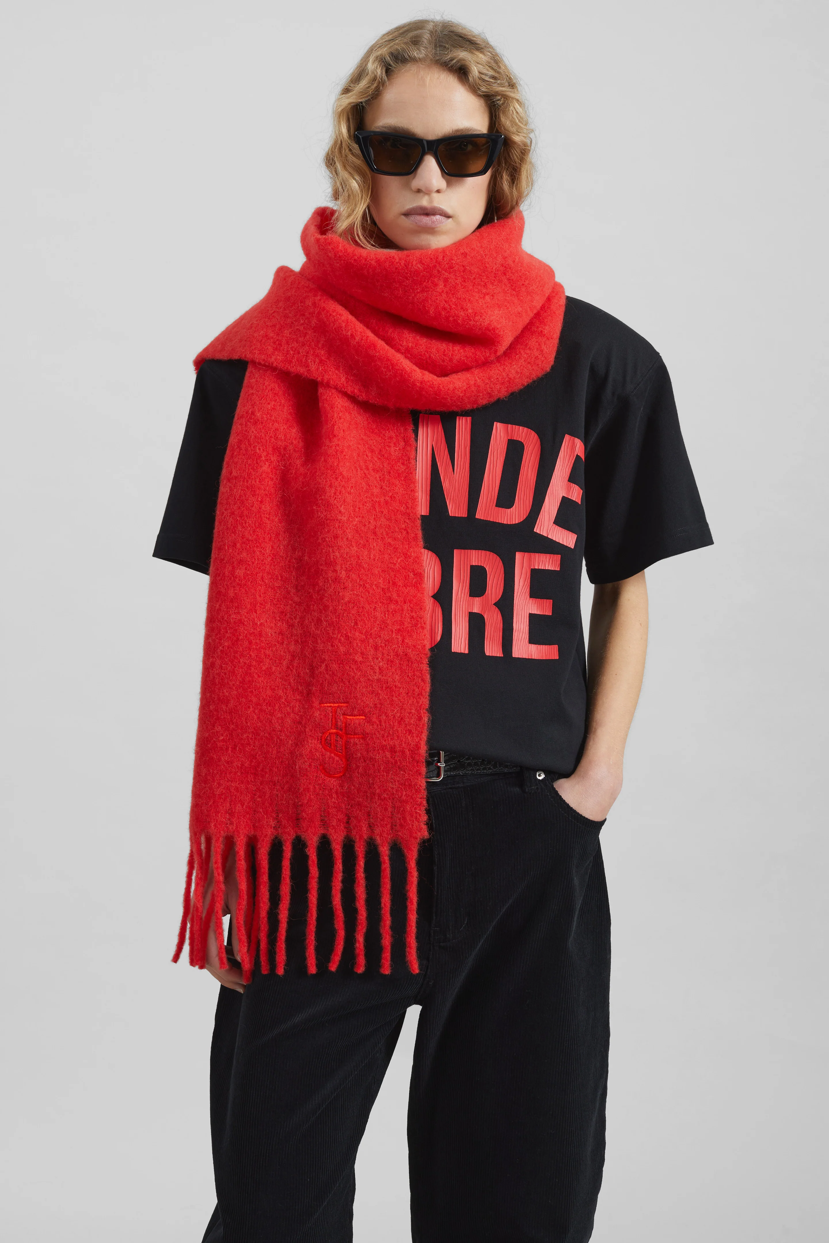 Olari Alpaca Blend Scarf - Red - Image 5