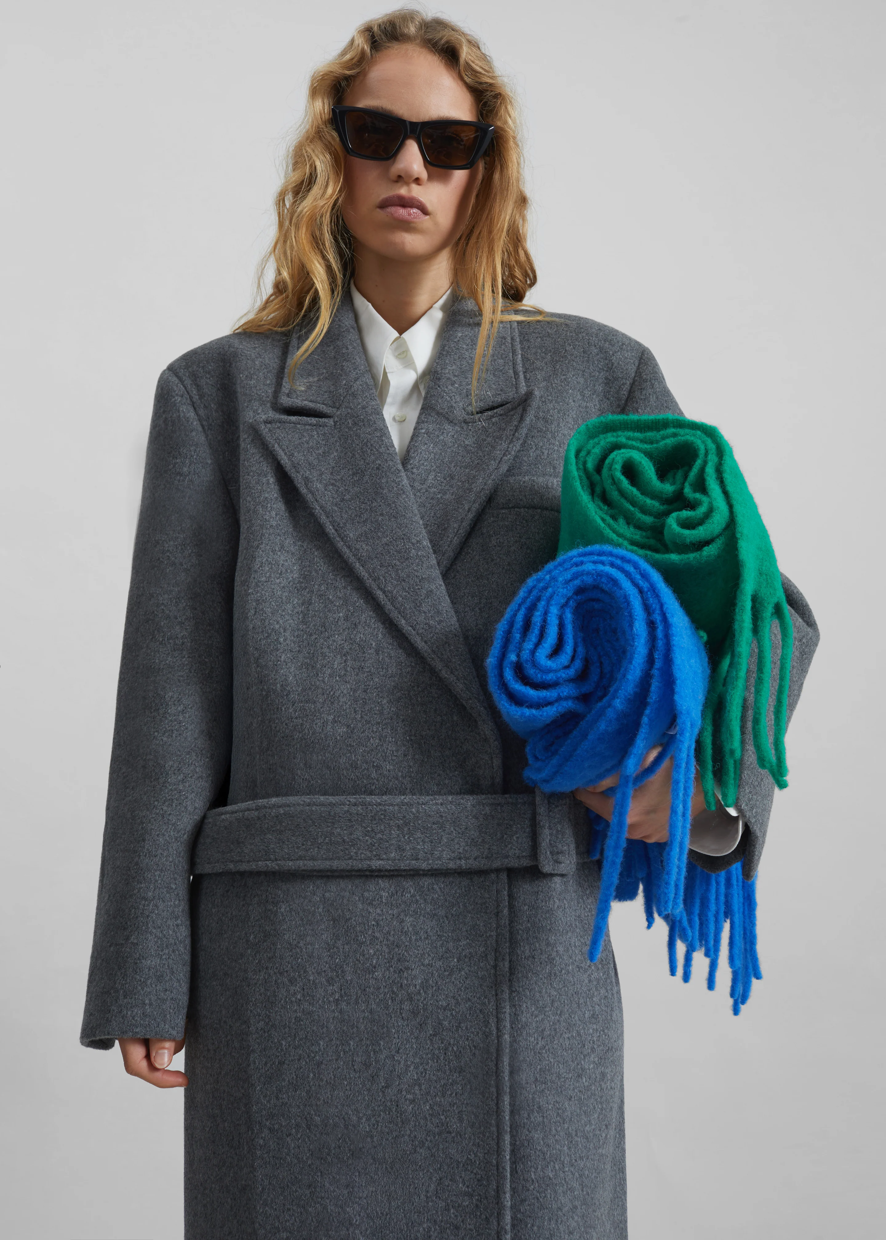 Olari Alpaca Blend Scarf - Royal Blue - Image 3