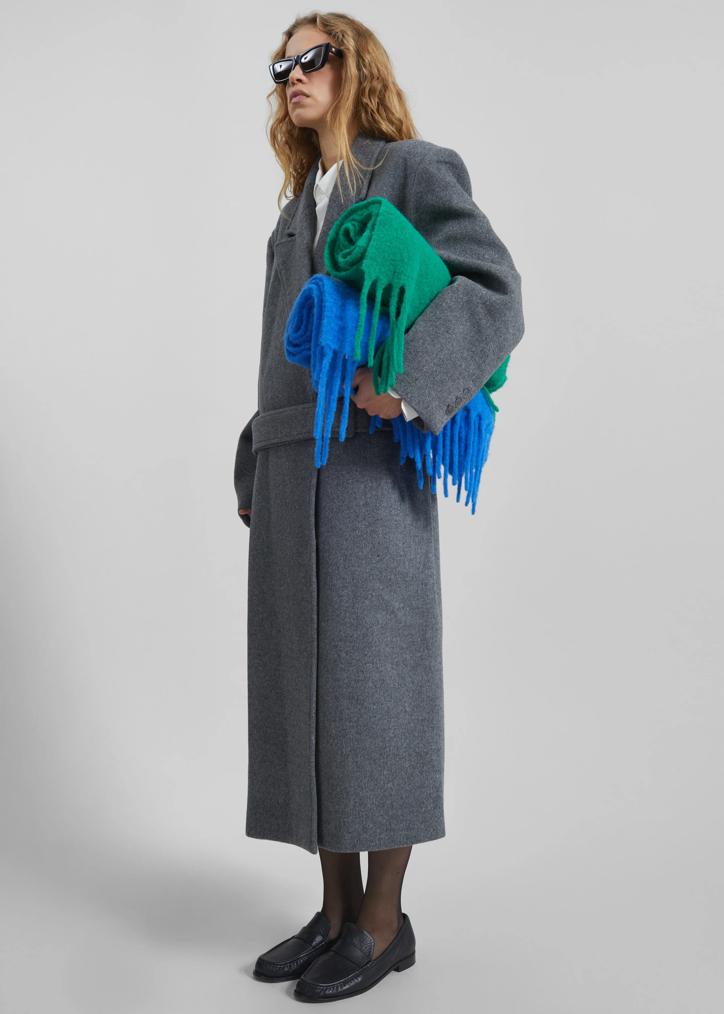 Olari Alpaca Blend Scarf - Royal Blue - Image 4