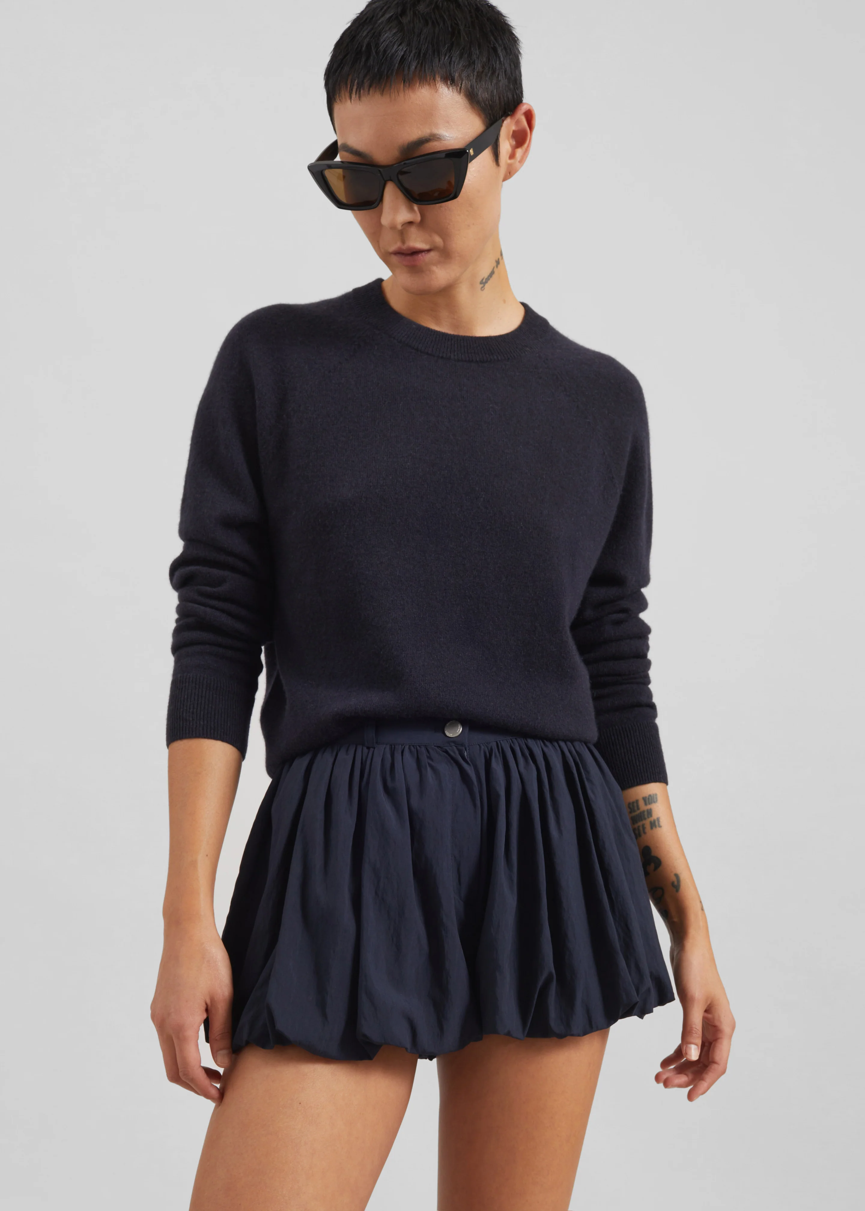 Penola Mini Balloon Shorts - Navy - Image 5