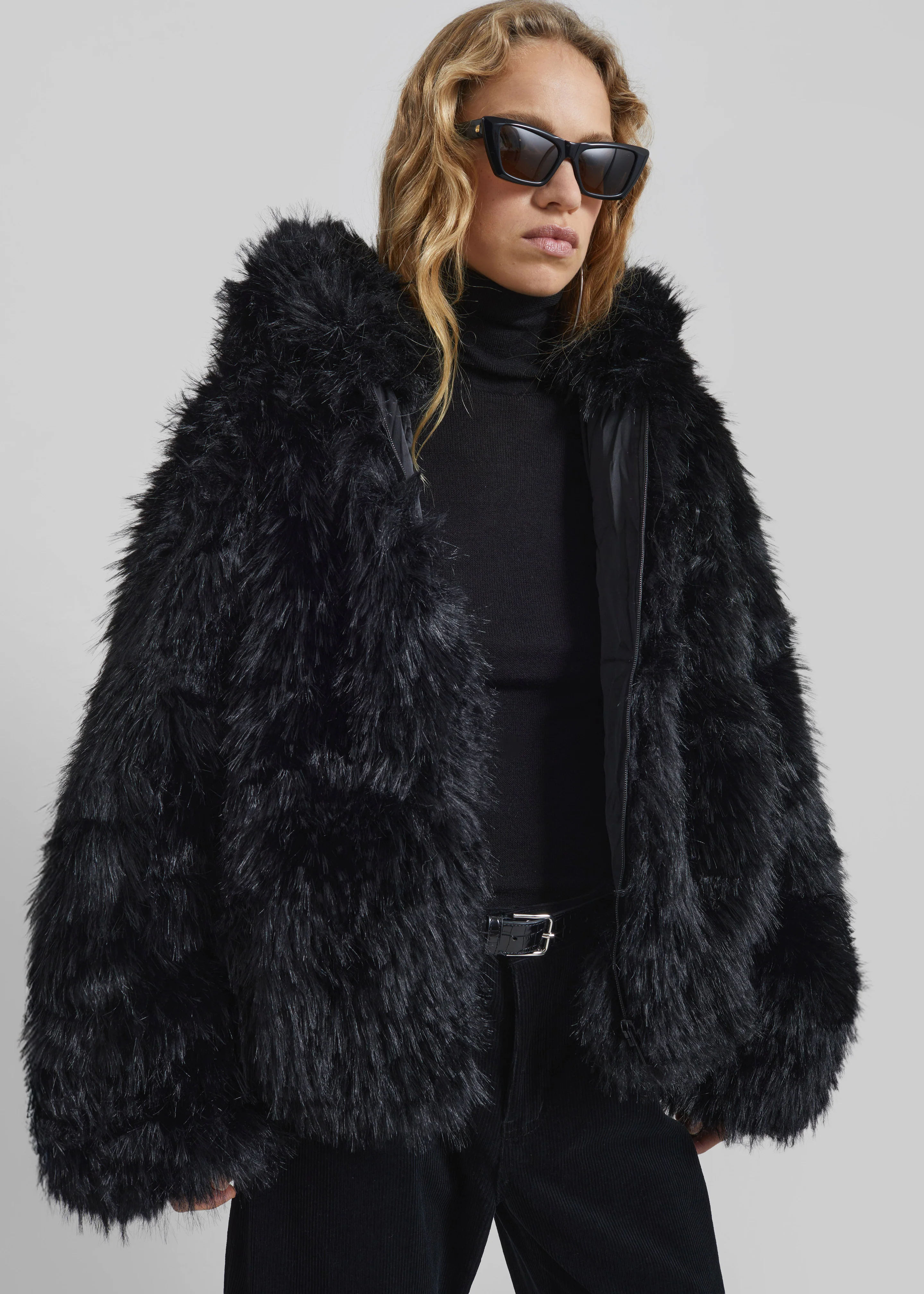 Pieces Uniques Le Sailor Faux Fur Sweatshirt - Black - Image 5